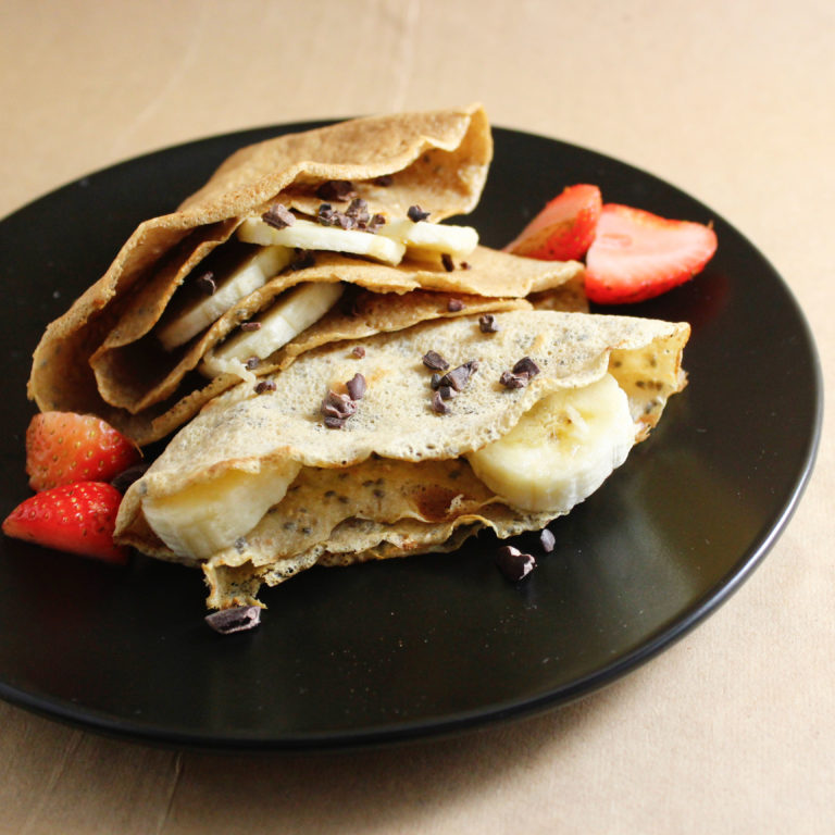 Crepes bajas en carbohidratos, receta saludable de Makeitgrain por Andrea Sambrano