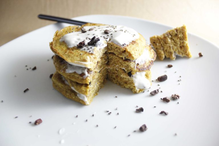 Panquecas de Zanahoria, receta saludable de Makeitgrain por Andrea Sambrano