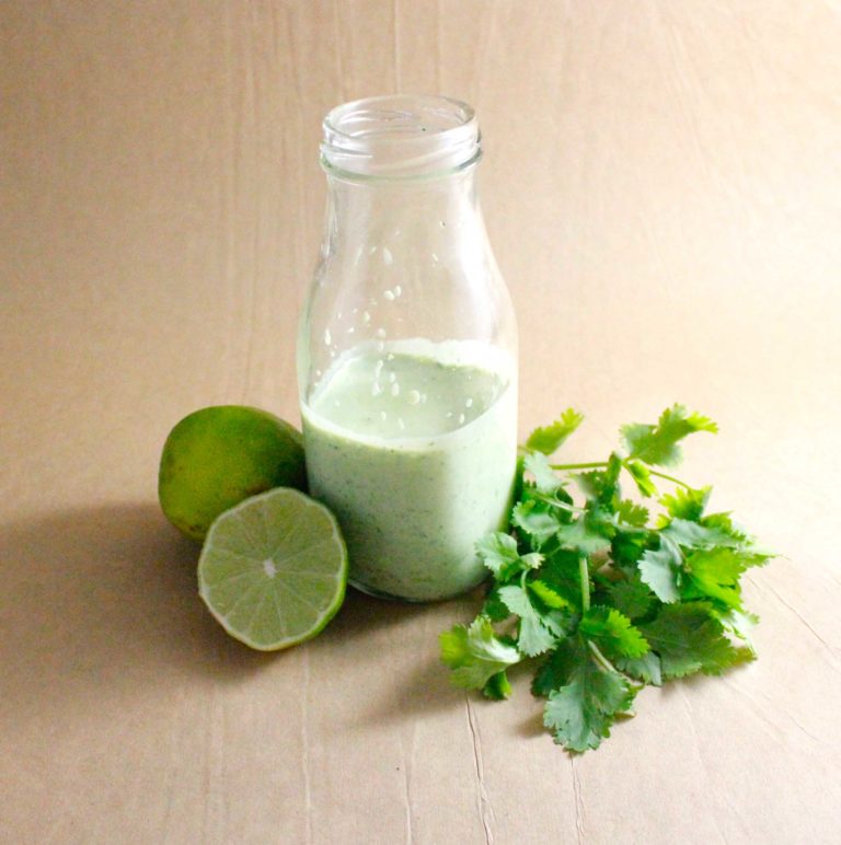 Aderezo Cilantro Limón, receta saludable de Makeitgrain por Andrea Sambrano