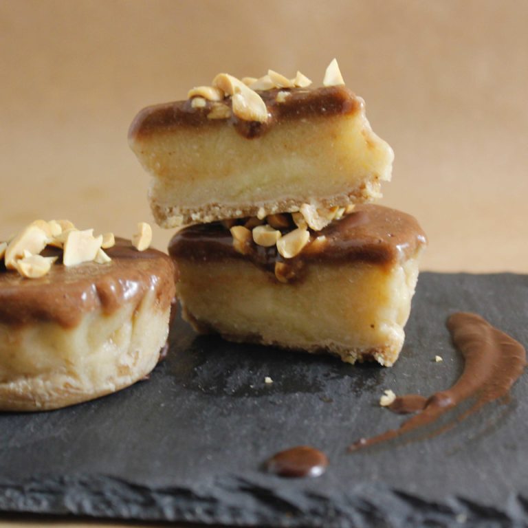 Torta helada de cambur, receta saludable de Makeitgrain por Andrea Sambrano