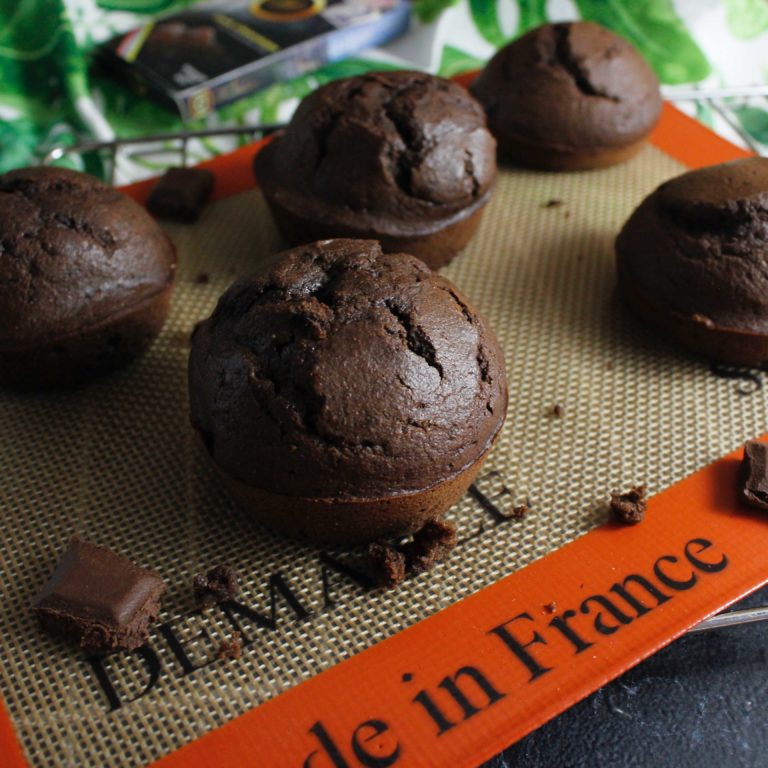 Ponquecitos de Chocolate, receta saludable de Makeitgrain por Andrea Sambrano