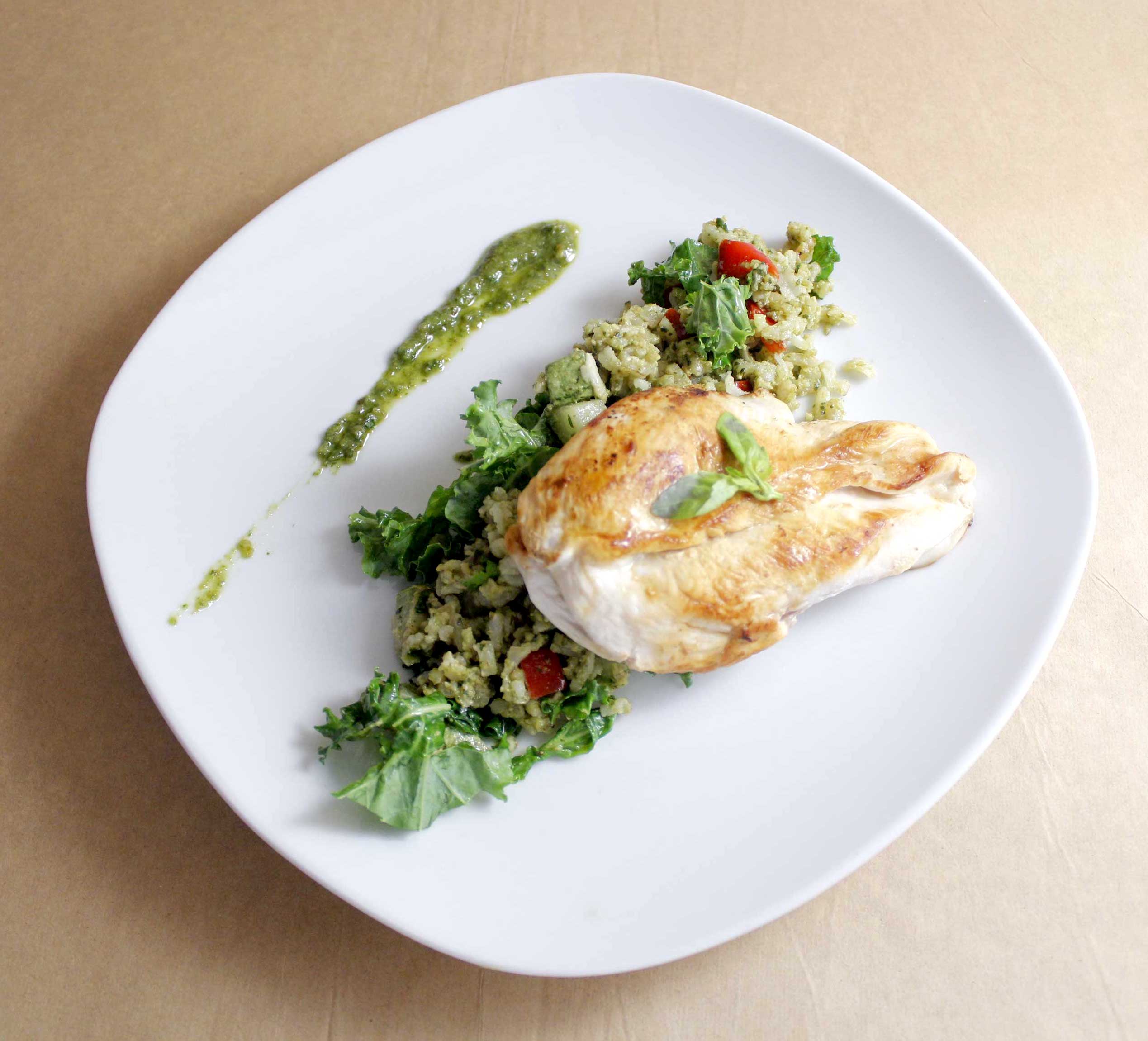 Arroz al Pesto, receta saludable de Makeitgrain por Andrea Sambrano