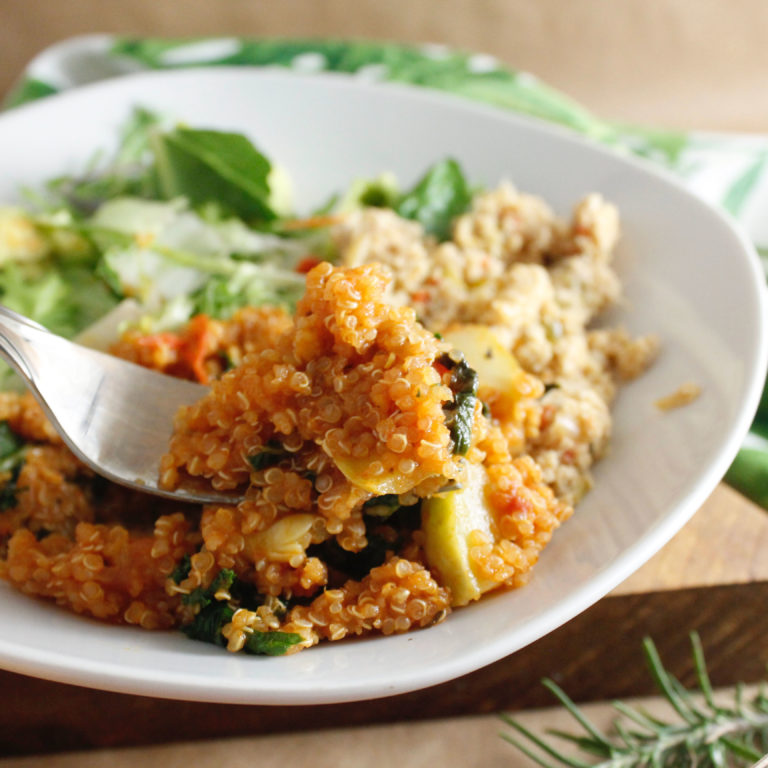 Quinoa o Arroz al Tomate con Calabacín, receta saludable de Makeitgrain por Andrea Sambrano
