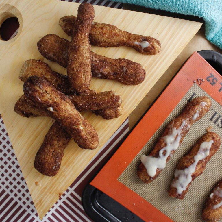 Cinnamon Sticks, receta saludable de Makeitgrain por Andrea Sambrano
