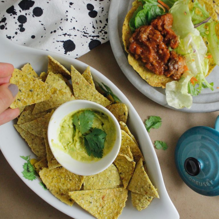 Corn Chips y Taco Shells, receta saludable de Makeitgrain por Andrea Sambrano