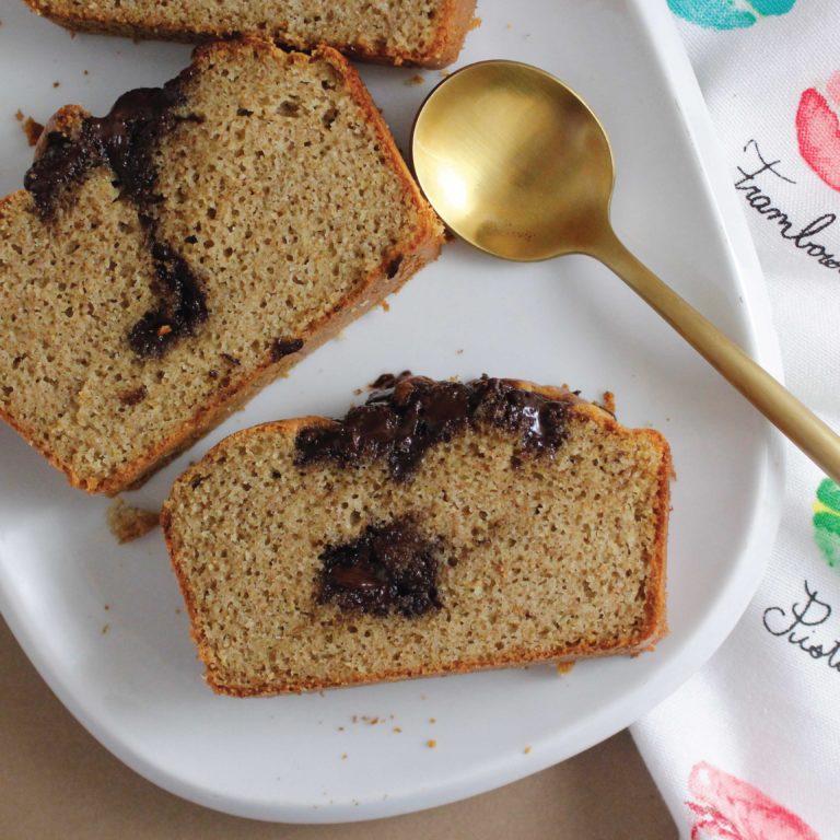 Protein Pound Cake, receta saludable de Makeitgrain por Andrea Sambrano