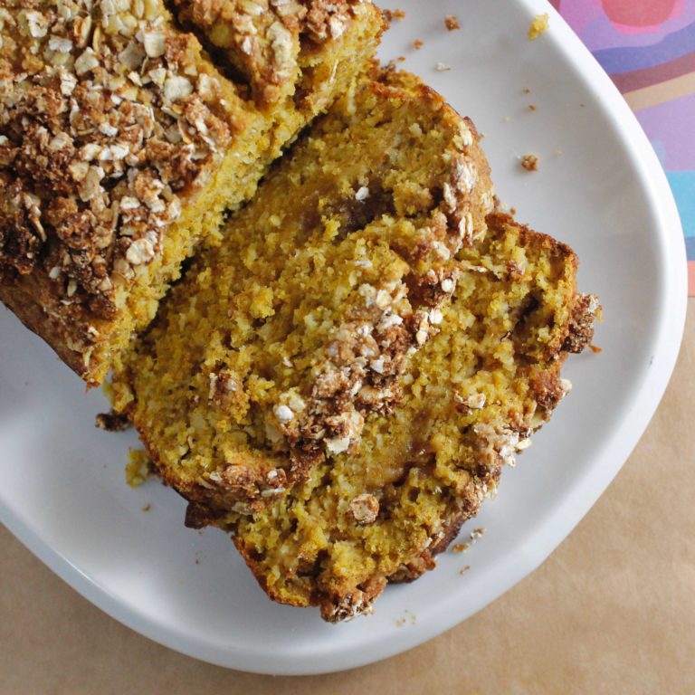 Coffeecake de Auyama, receta saludable de Makeitgrain por Andrea Sambrano